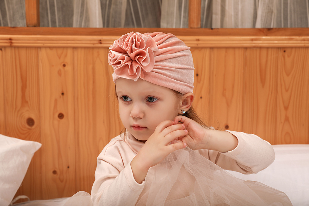 14 Colors Foreign Trade New Children Sleeve Cap Baby Autumn and Winter Gold Velvet Knitted Fabric Pleated Flower Indian Hat