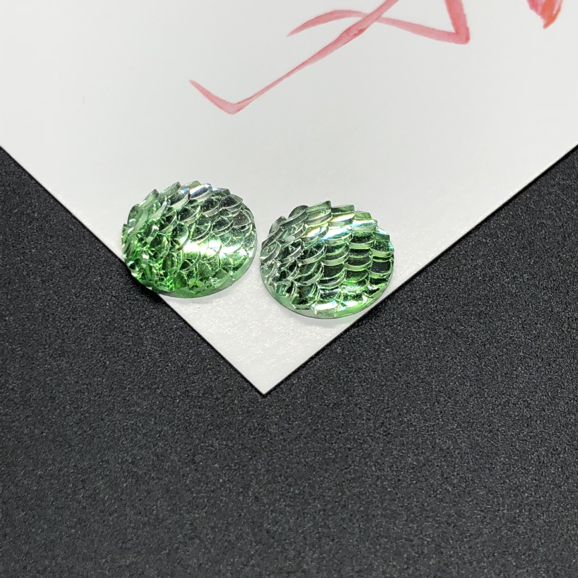 New style fish scale circle resin flat bottom patch two-color gradient dream resin diamond garment accessories diy materials