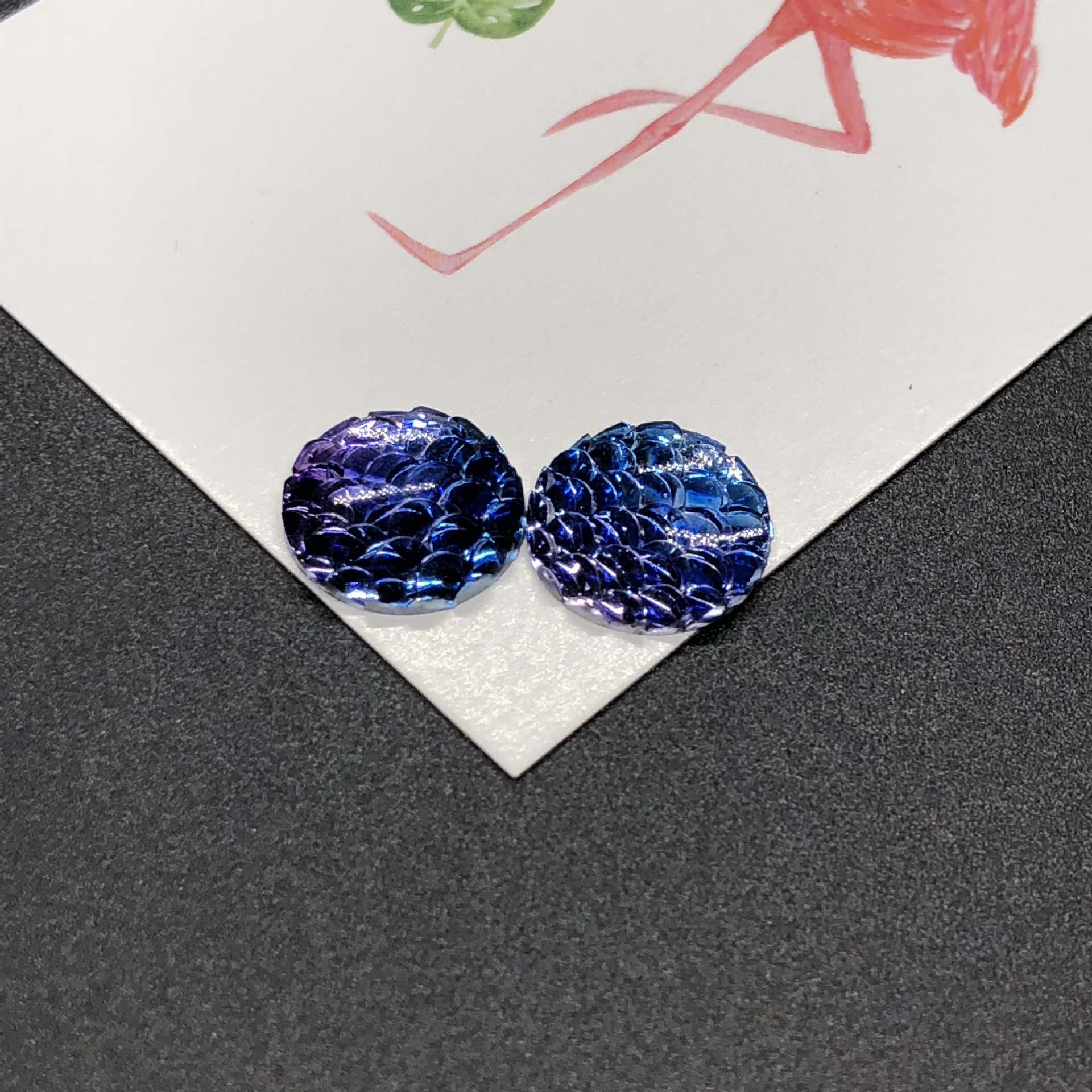 New style fish scale circle resin flat bottom patch two-color gradient dream resin diamond garment accessories diy materials