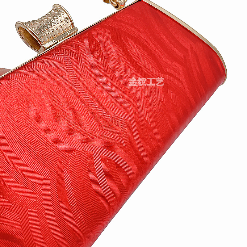 Red with Diamond Banquet Bag Dress Garment Bag Princess Bag Wedding Party Bridal Handbag a Variety of Fabrics Optional Photography Props