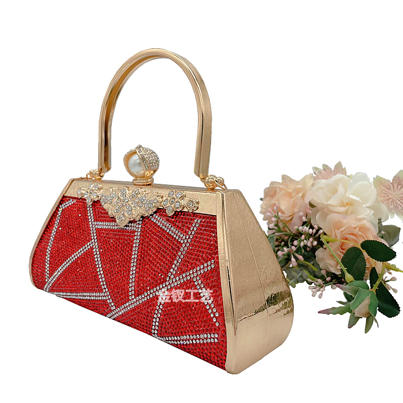 Red Geometric Single-Sided Diamond One-Shoulder Crossbody Dinner Annual Meeting Socialite Elegant Tote Dress Garment Bag Elegant Clutch Bag Red Geometric Single-Sided Diamond One-Shoulder Crossbody Dinner Annual Meeting Socialite Elegant Tote Dress Garment Bag Elegant Clutch Bag