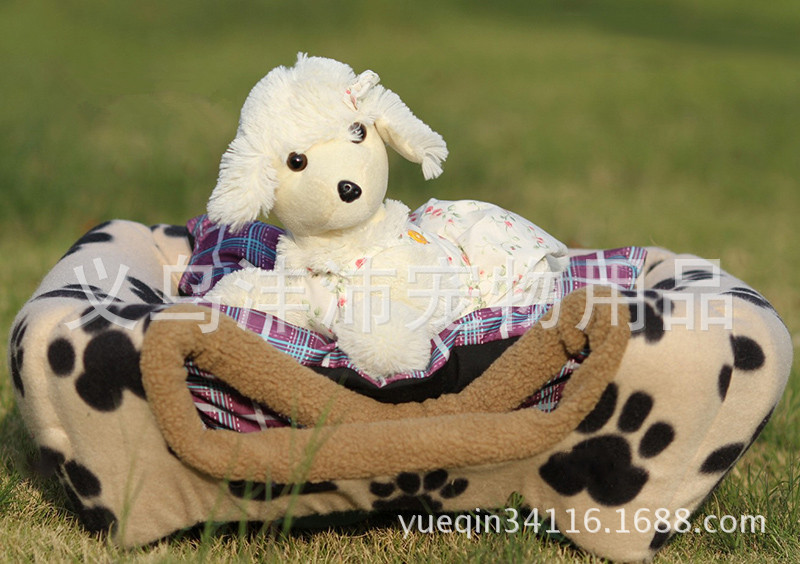 The detachable folding bag with a thick cushion Mongolia pet house pet nest Tactic dog cat The detachable folding bag with a thick cushion Mongolia pet house pet nest Tactic dog cat