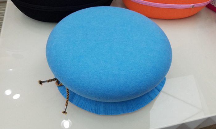 Blanket pet nest dog litter box dog cushion four seasons general purpose thermal insulation manufacturers direct sales. Blanket pet nest dog litter box dog cushion four seasons general purpose thermal insulation manufacturers direct sales.