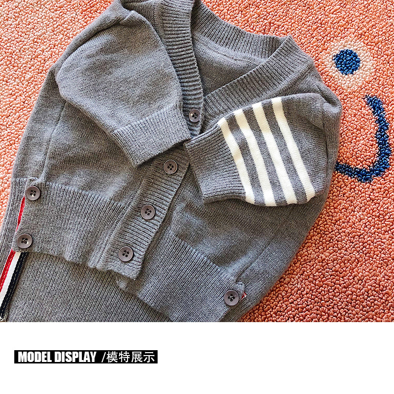 Pet Dog Clothes TB Trendy Brand Sweater Autumn and Winter Cardigan Puppy Cat Small Dog Bichon Teddy Clothing Pet Dog Clothes TB Trendy Brand Sweater Autumn and Winter Cardigan Puppy Cat Small Dog Bichon Teddy Clothing