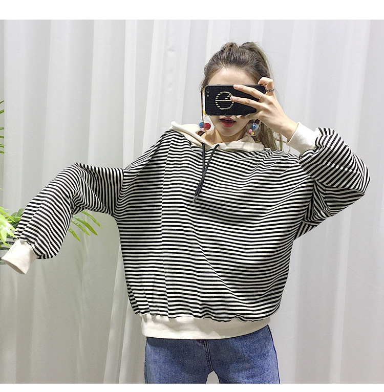 2020 Spring New Dog Terry Sweater Teddy Small Dog Fashion Brand Clothes Adult Pet Casual Parent-Child Clothes 2020 Spring New Dog Terry Sweater Teddy Small Dog Fashion Brand Clothes Adult Pet Casual Parent-Child Clothes