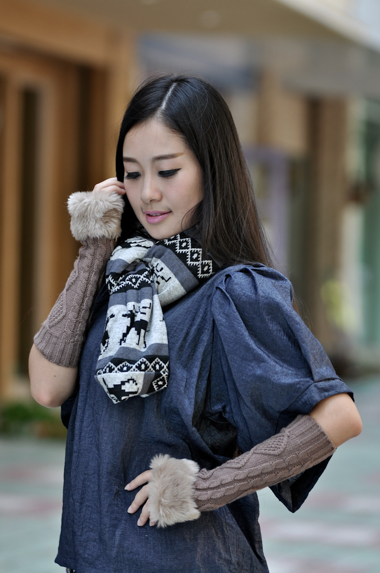 Manufacturer wholesale high - quality knitted gloves, winter muzzle warm gloves, length - insulated long arm sheath. Manufacturer wholesale high - quality knitted gloves, winter muzzle warm gloves, length - insulated long arm sheath.