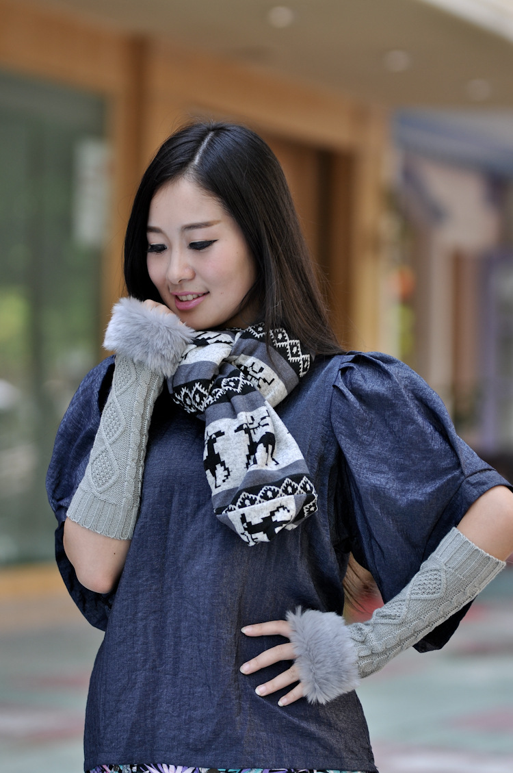 Manufacturer wholesale high - quality knitted gloves, winter muzzle warm gloves, length - insulated long arm sheath. Manufacturer wholesale high - quality knitted gloves, winter muzzle warm gloves, length - insulated long arm sheath.