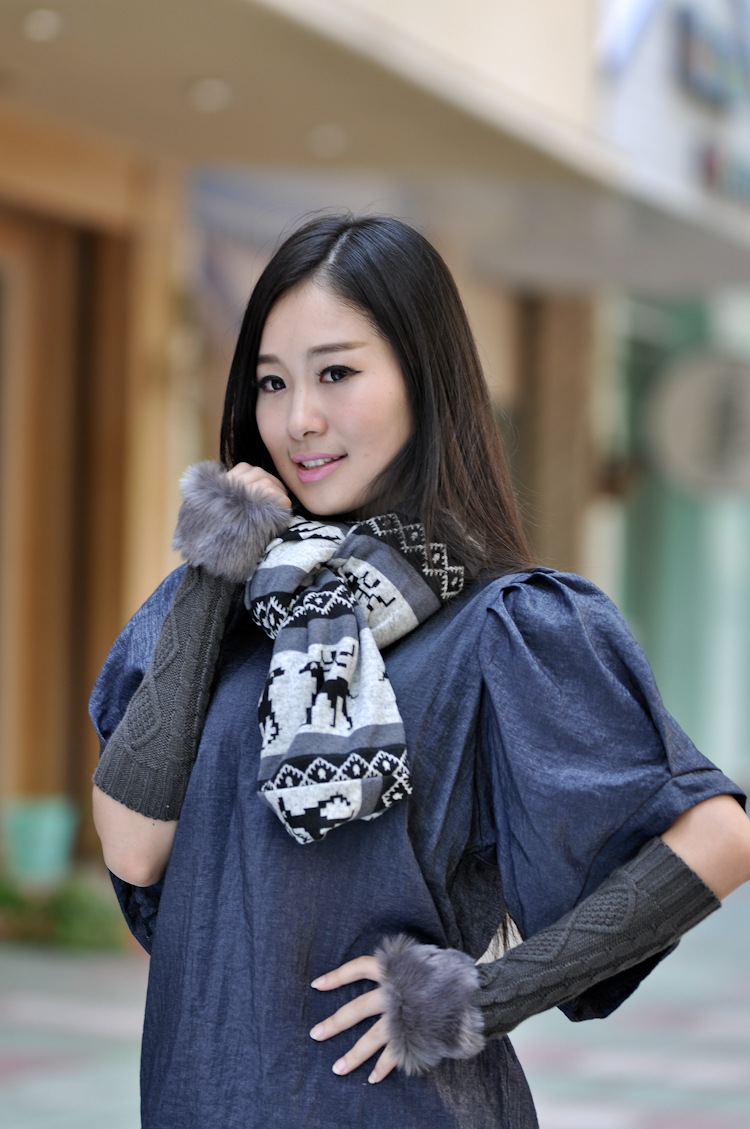 Manufacturer wholesale high - quality knitted gloves, winter muzzle warm gloves, length - insulated long arm sheath. Manufacturer wholesale high - quality knitted gloves, winter muzzle warm gloves, length - insulated long arm sheath.