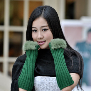 Manufacturer wholesale high - quality knitted gloves, winter muzzle warm gloves, length - insulated long arm sheath. Manufacturer wholesale high - quality knitted gloves, winter muzzle warm gloves, length - insulated long arm sheath.