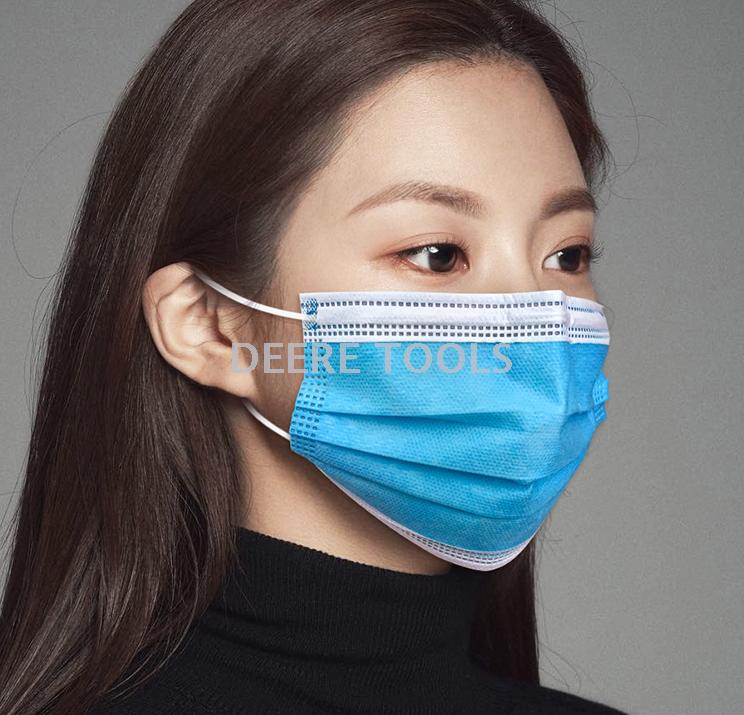 Spot 50 pieces of only three layers of disposable blue face mask muzzle and nose mask Spot 50 pieces of only three layers of disposable blue face mask muzzle and nose mask