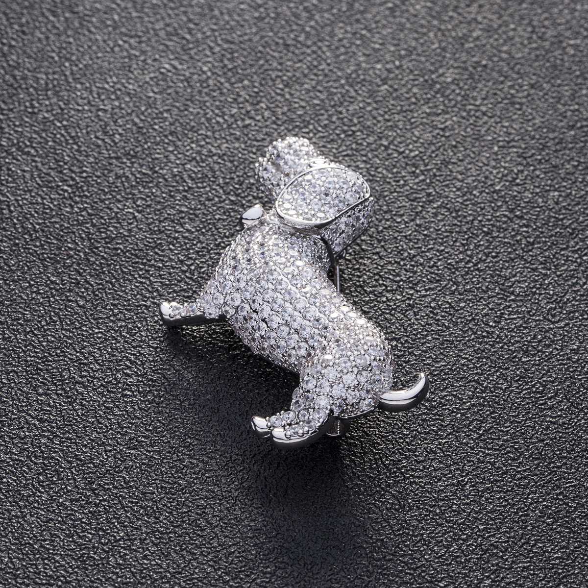 Puppy Brooch European and American Personalized Magnificent Coat Sweater Decorations Cardigan Buckle Dog Corsage Scarf Pin Accessories Puppy Brooch European and American Personalized Magnificent Coat Sweater Decorations Cardigan Buckle Dog Corsage Scarf Pin Accessories
