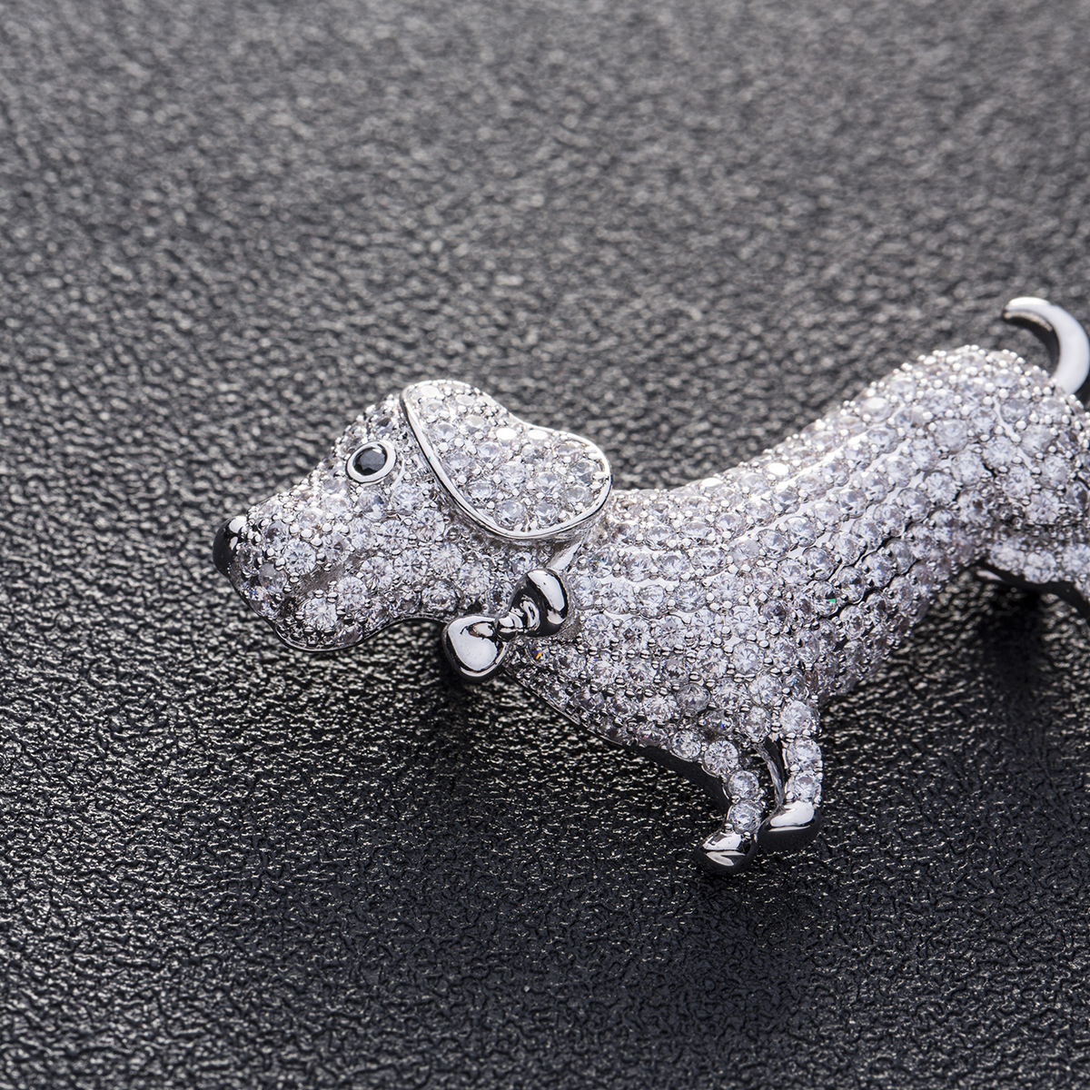 Puppy Brooch European and American Personalized Magnificent Coat Sweater Decorations Cardigan Buckle Dog Corsage Scarf Pin Accessories Puppy Brooch European and American Personalized Magnificent Coat Sweater Decorations Cardigan Buckle Dog Corsage Scarf Pin Accessories
