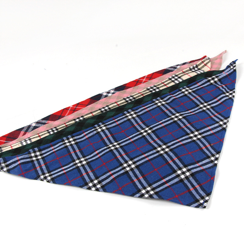 Pet's Saliva Towel Wholesale Puppy Dog Triangular Binder Plaid Printed Cat Scarf Golden Retriever Teddy Triangular Binder