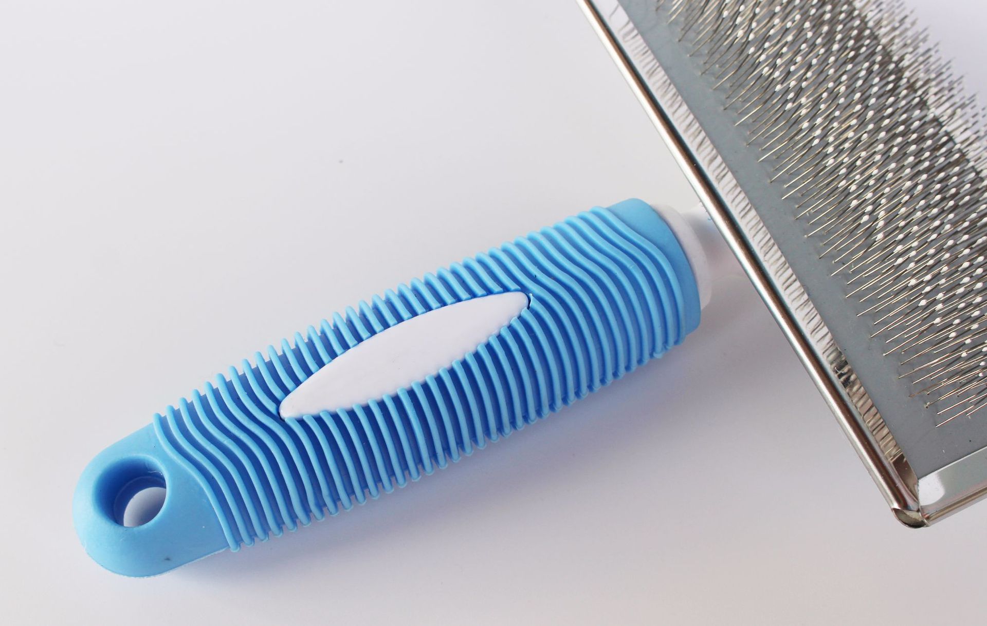 High Quality Pet Comb Soft Rubber Handle Beauty Comb Cat Dog Massage Comb Knot Hair Removal Brush Supplies High Quality Pet Comb Soft Rubber Handle Beauty Comb Cat Dog Massage Comb Knot Hair Removal Brush Supplies