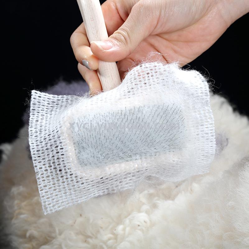 Pet grooming cleanser