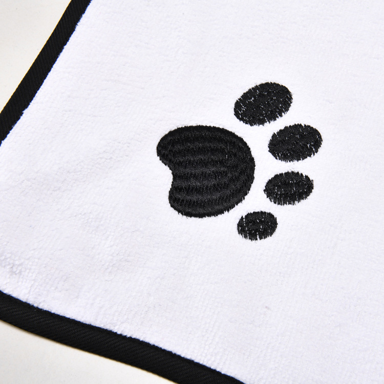 Amazon Hot Strong Absorbent Dog Towel Cat Shower Bath Towel Bathrobe Blanket Dual-Purpose Pet Supplies
