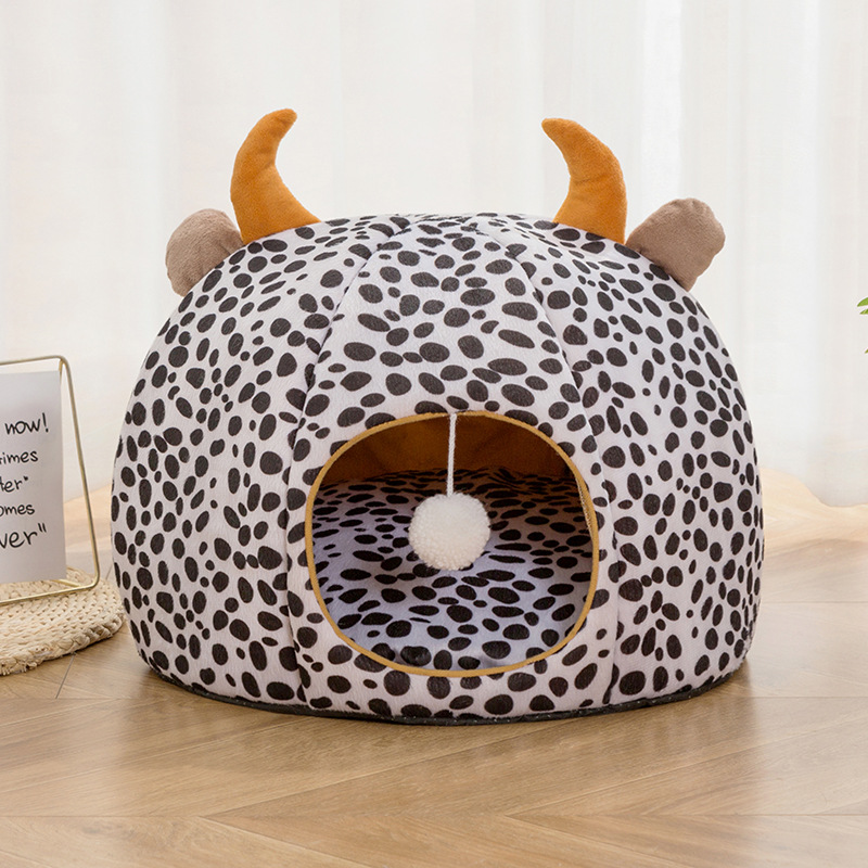 Winter Pet Cathouse Doghouse Plush Cartoon Kennel Warm Stain-Resistant Semi-Closed Pet Nest Pet Supplies Winter Pet Cathouse Doghouse Plush Cartoon Kennel Warm Stain-Resistant Semi-Closed Pet Nest Pet Supplies