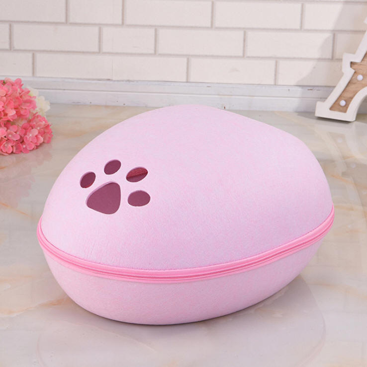 The wholesale creative design of small egg round felt pet nest can be used to remove pet cat litter.