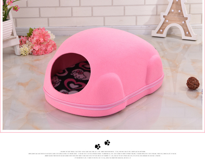 Creative car felt pet nest can be removed from the four seasons universal thermal insulation dog kennel. Creative car felt pet nest can be removed from the four seasons universal thermal insulation dog kennel.