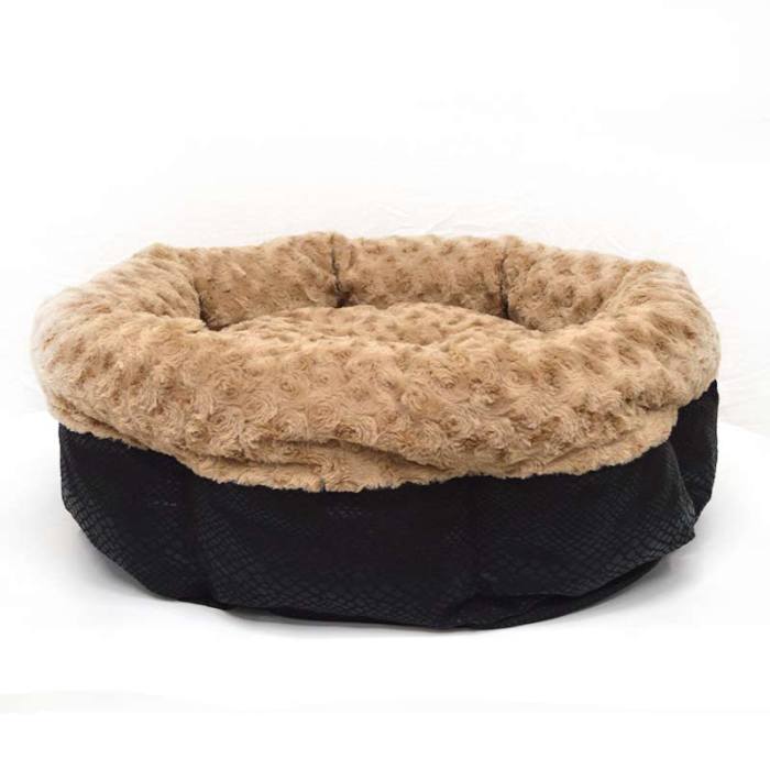 Pet padded pet nest spirals.