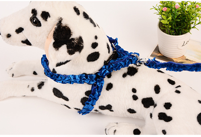 Manufacturer wholesaling pet rope satin cute small and small dogs pulling rope teddy bomei dog suit chest strap. Manufacturer wholesaling pet rope satin cute small and small dogs pulling rope teddy bomei dog suit chest strap.