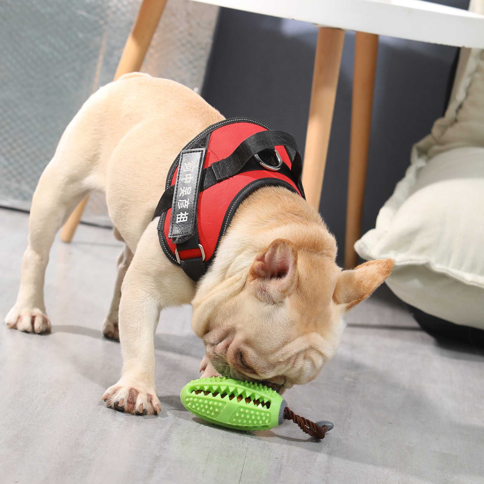Dog Toothbrush Pet Dog Toothbrush Dog Molar Tooth Cleaning Stick Leakage Food Feeder Ball Bite-Resistant Toys Supplies