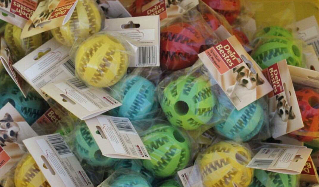 Wholesale Pet Rubber Bite-Resistant Molar Tooth Cleaning Watermelon Ball Dog Toy Small Medium Large plus-Sized Size Multi-Color Optional Wholesale Pet Rubber Bite-Resistant Molar Tooth Cleaning Watermelon Ball Dog Toy Small Medium Large plus-Sized Size Multi-Color Optional