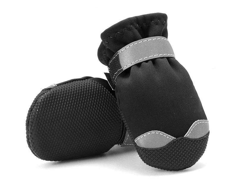 Lambeau manufacturers direct pet shoes waterproof, anti - skid wear - resisting dog snow boots cross - border hot sales four seasons
