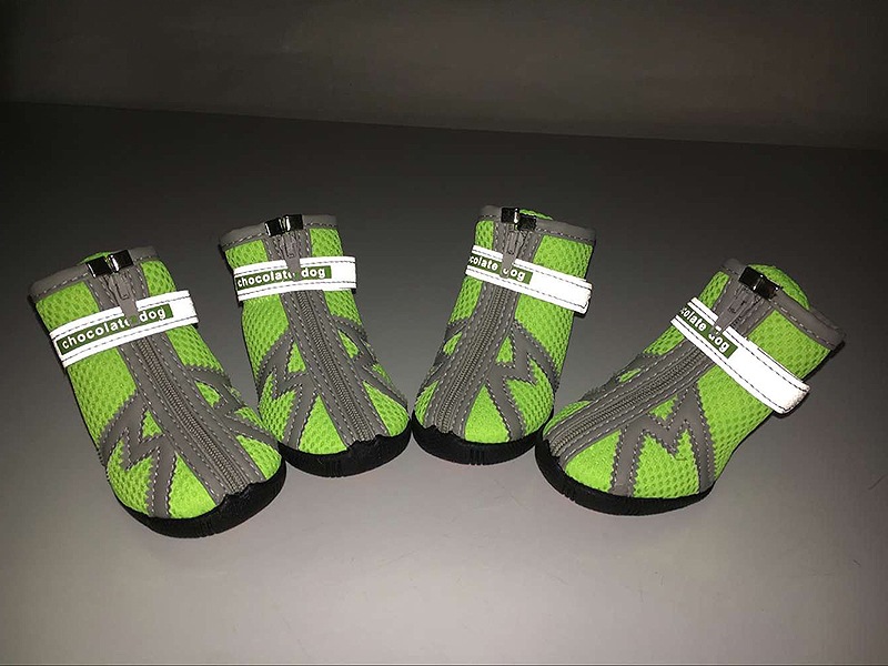 Rambo manufacturers direct pet shoes dog shoes small dog shoes are not easy to fall off non-skid outdoor shoes four seasons