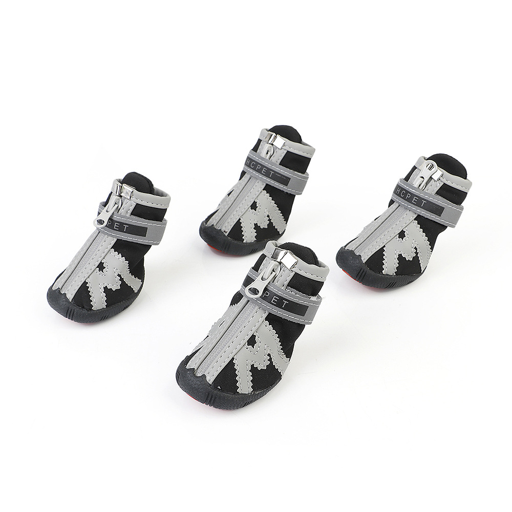 Rambo manufacturers direct pet shoes dog shoes amazon cross - border new waterproof wear - resistant luminous puppy shoes