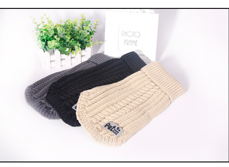 Manufacturers direct autumn and winter thickening pet clothing acrylic dog line coat cat and dog two - legged sweater Manufacturers direct autumn and winter thickening pet clothing acrylic dog line coat cat and dog two - legged sweater
