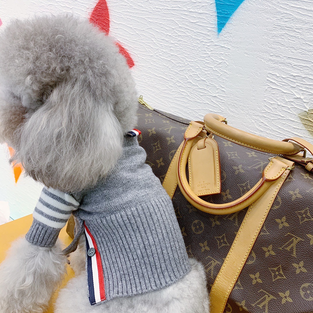Pet Dog Clothes TB Trendy Brand Sweater Autumn and Winter Cardigan Puppy Cat Small Dog Bichon Teddy Clothing