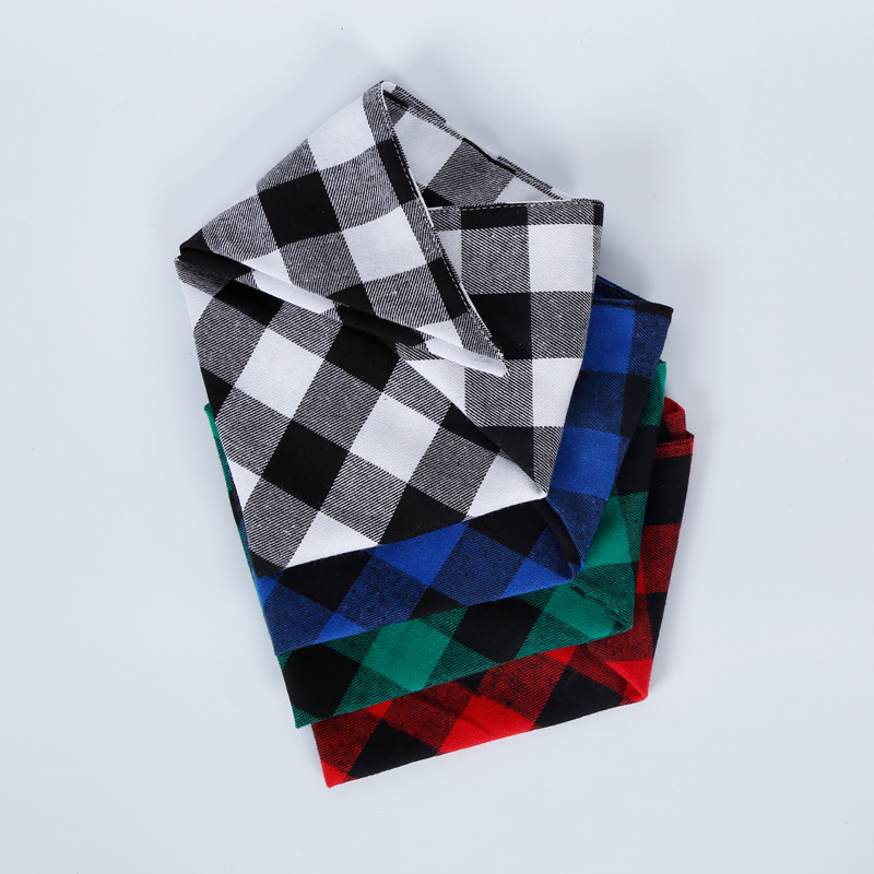 Amazon Hot Sale Pet&#039;s Saliva Towel Dog Triangular Binder Double Pure Cotton Plaid Pet Scarf Headscarf Customization