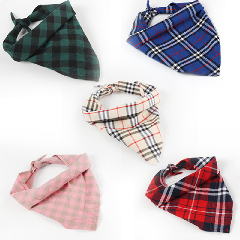 Pet&#039;s Saliva Towel Wholesale Puppy Dog Triangular Binder Plaid Printed Cat Scarf Golden Retriever Teddy Triangular Binder