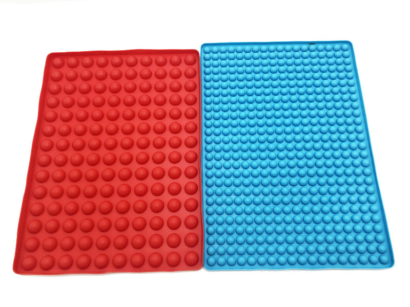 barbecue mat silica gel mat microwave oven baking mat can be used to make small ball biscuit dog food biscuit mold