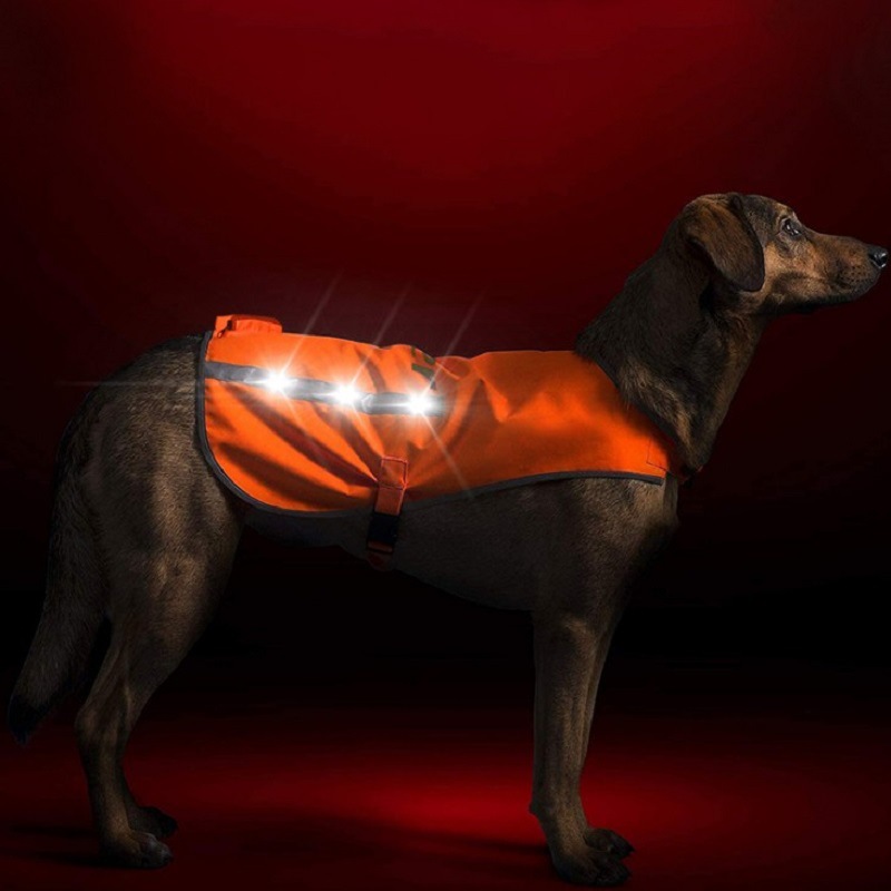 Factory Direct Sales Led Orange Luminous Pet Vest USB Rechargeable Reflective Dog Clothes Waterproof Chest Back Pet Supplies