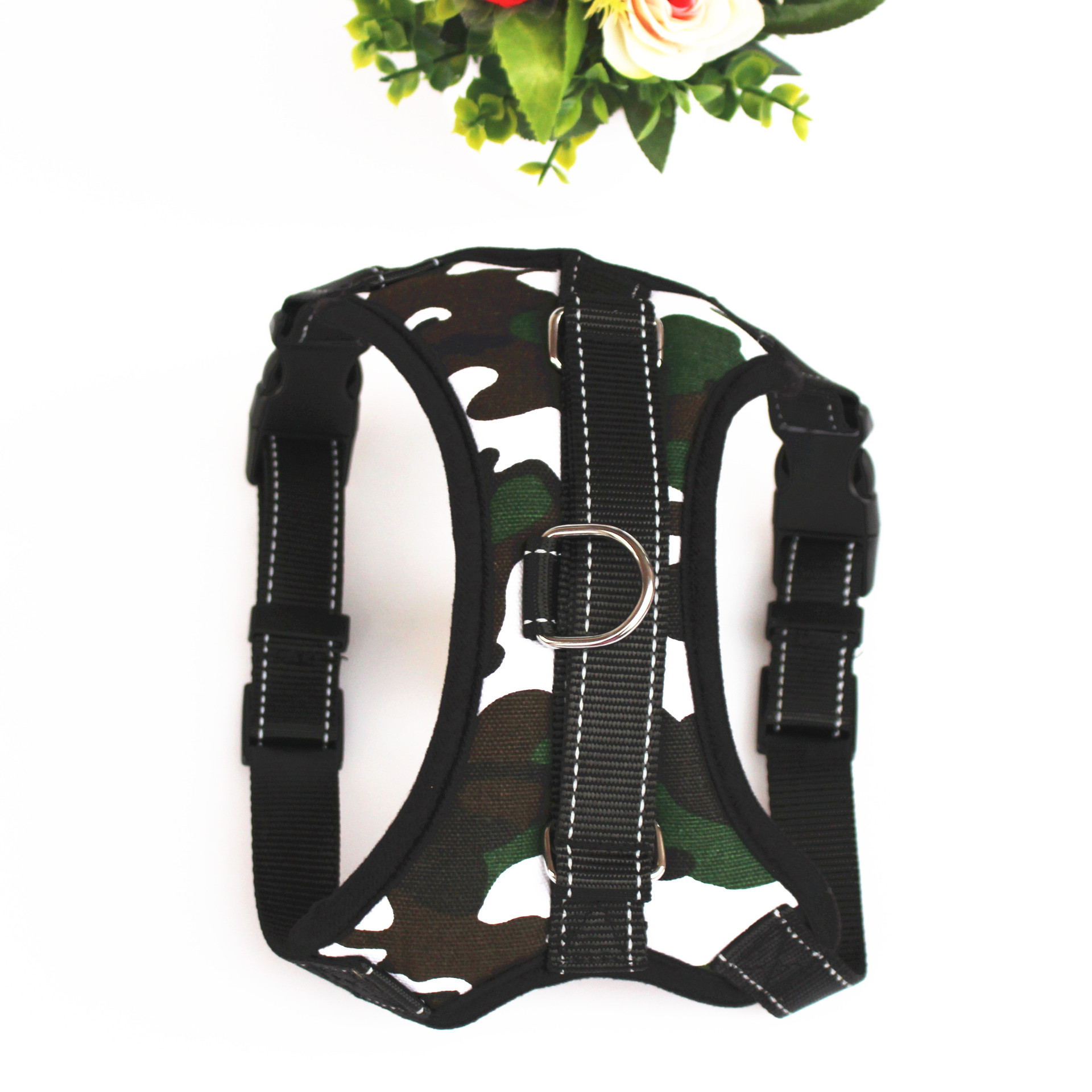 Pet Harness Medium Large Dog Explosion-Proof Hand Holding Rope Golden Retriever Samo Labrador Bone Chest and Back