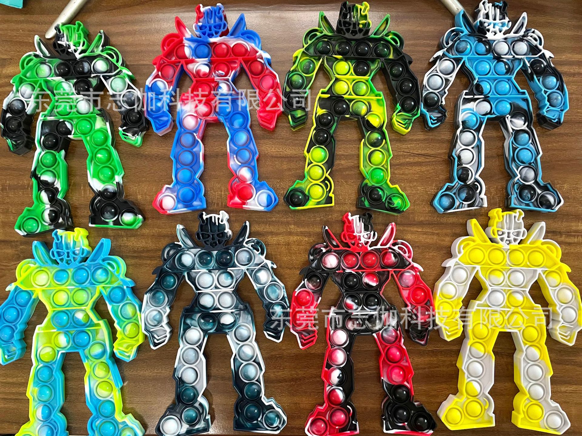 Cross-Border New Arrival Rat Killer Pioneer Optimus Prime Godzilla Transformers Bumblebee Dog White Head Carving Tie-Dye Decompression Toy