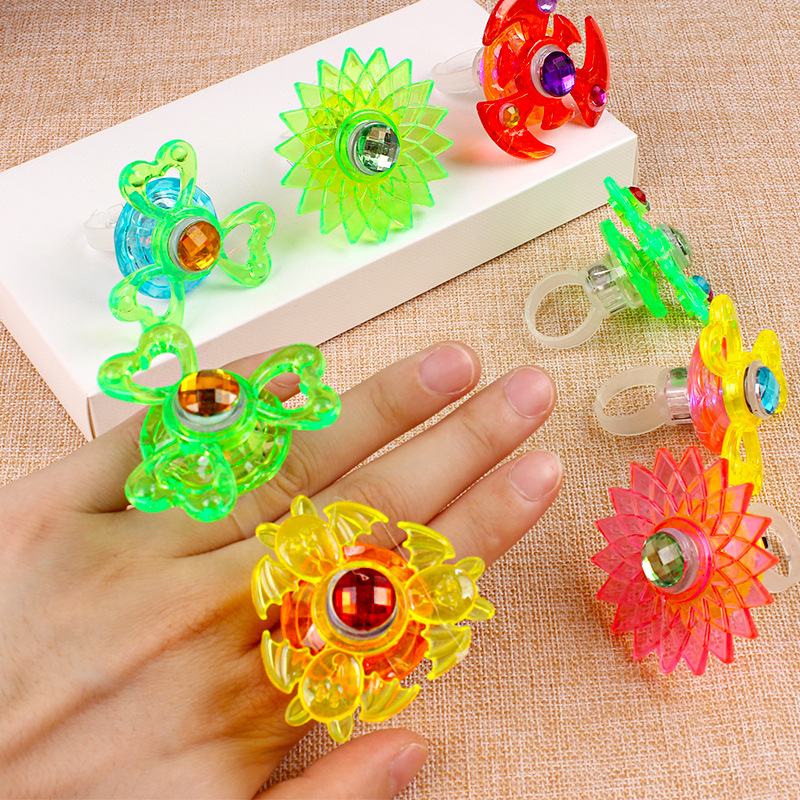 Children&#039;s Luminous Toys Gyro Ring Flash Spinning Gyro Finger Lights Stall Night Market Gift Toy Ring