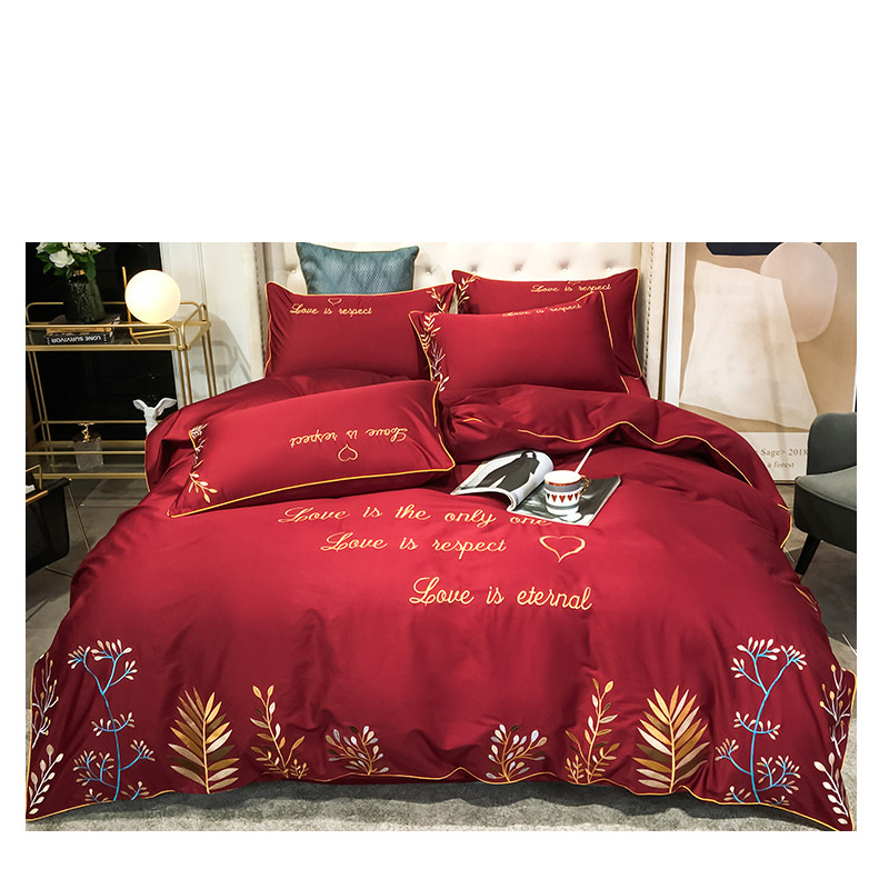 Wedding bedding Cotton Wedding Four-Piece Set Bright Red Wedding Cotton Wedding Bedding Bed Sheet Quilt Cover