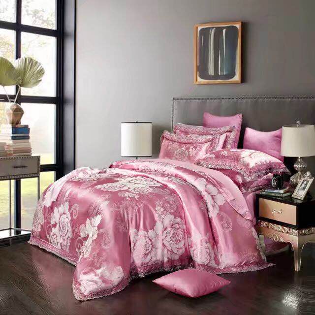 Silver pigeon home textiles four sets of luxury wedding bedding sets factory direct