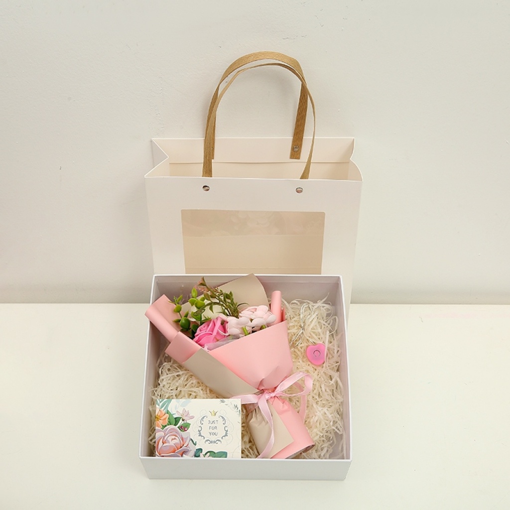 Holiday Rose Gift Box Wedding Gift Soap Soap Flower Lover Teacher's Day Craft Gift LED Light Greeting Card Holiday Rose Gift Box Wedding Gift Soap Soap Flower Lover Teacher's Day Craft Gift LED Light Greeting Card