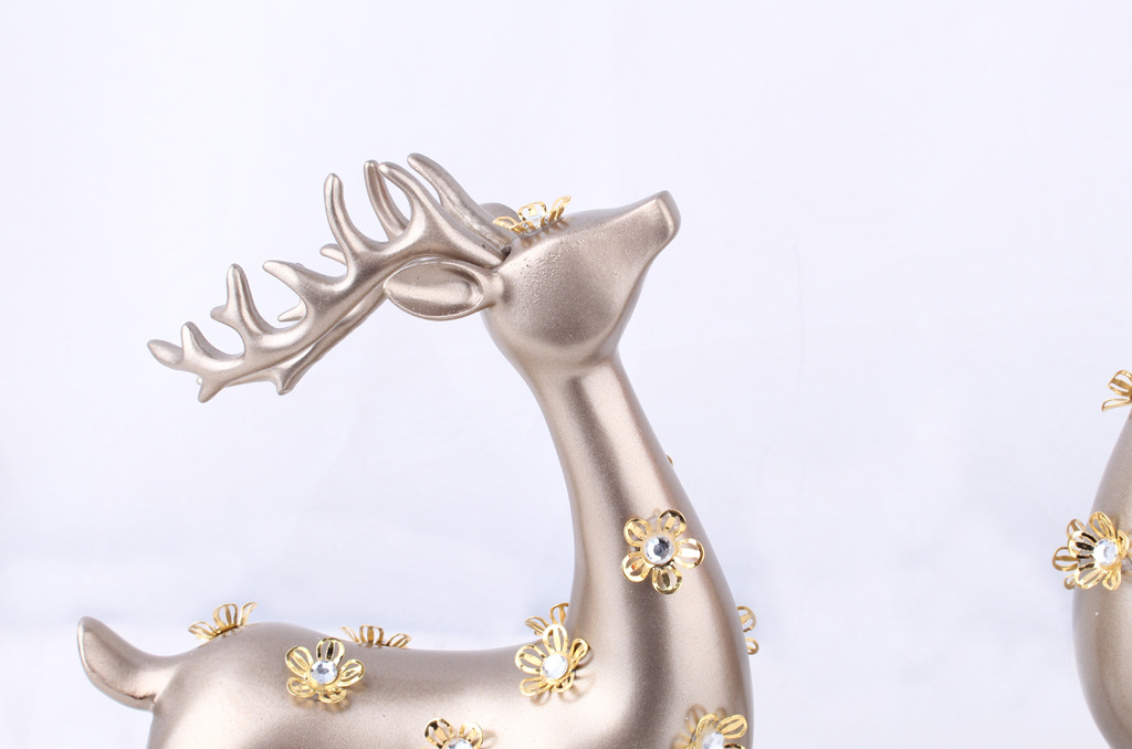Resin Crafts Sika Deer Home Decorations Living Room Wine Cabinet Decoration Wedding Gifts Gifts Resin Crafts Sika Deer Home Decorations Living Room Wine Cabinet Decoration Wedding Gifts Gifts