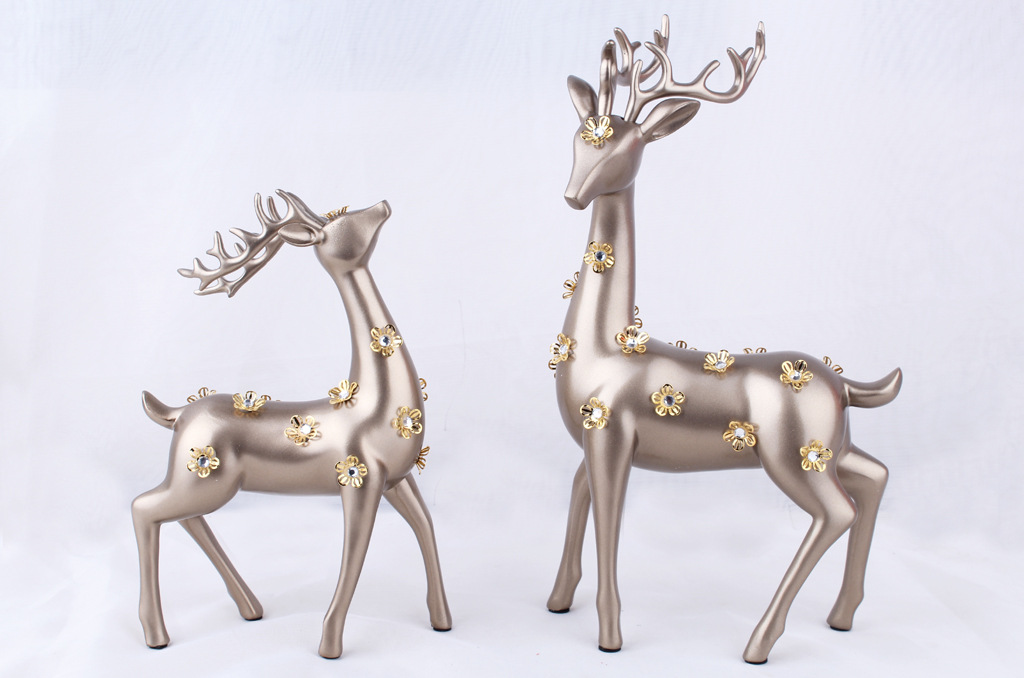 Resin Crafts Sika Deer Home Decorations Living Room Wine Cabinet Decoration Wedding Gifts Gifts Resin Crafts Sika Deer Home Decorations Living Room Wine Cabinet Decoration Wedding Gifts Gifts