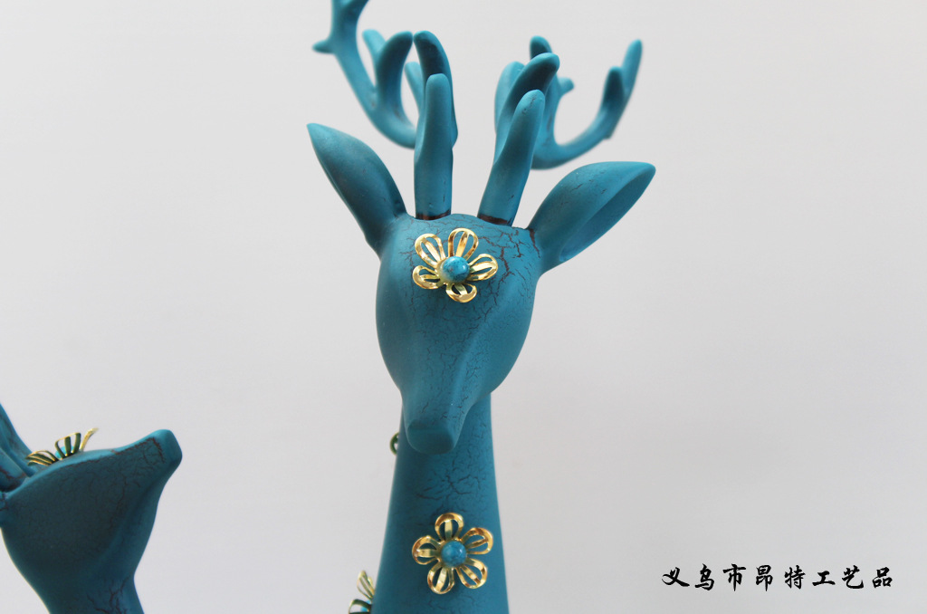 Resin Crafts Sika Deer Home Decorations Living Room Wine Cabinet Decoration Wedding Gifts Gifts Resin Crafts Sika Deer Home Decorations Living Room Wine Cabinet Decoration Wedding Gifts Gifts
