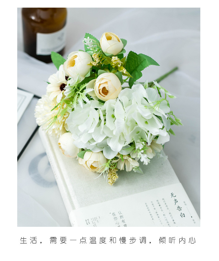 Nordic Ins Artificial Rose Wedding Bouquet Bunches Wedding Shooting Props Floral Wedding ornaments