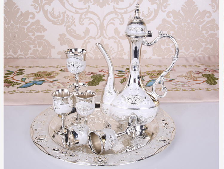 Wine Set Liquor Cup European Retro Creative Wedding Gift Metal Russian Wine Pot Home Ornaments