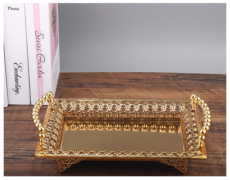 Nordic Coffee Table Fruit Plate Creative Fashion Simple Candy Plate Home Wedding Gift Modern Living Room Metal Ornaments
