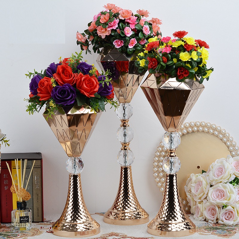 Creative European Metal Vase Wedding Table Ornaments Flower Table Flower Arrangement Decorative Ornament