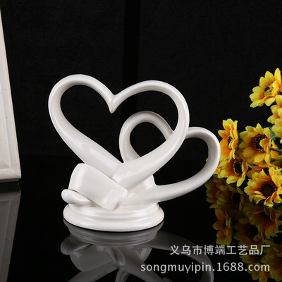 Creative gifts home decoration craft furnishing ceramic cake top doll wedding supplies ceramic crafts